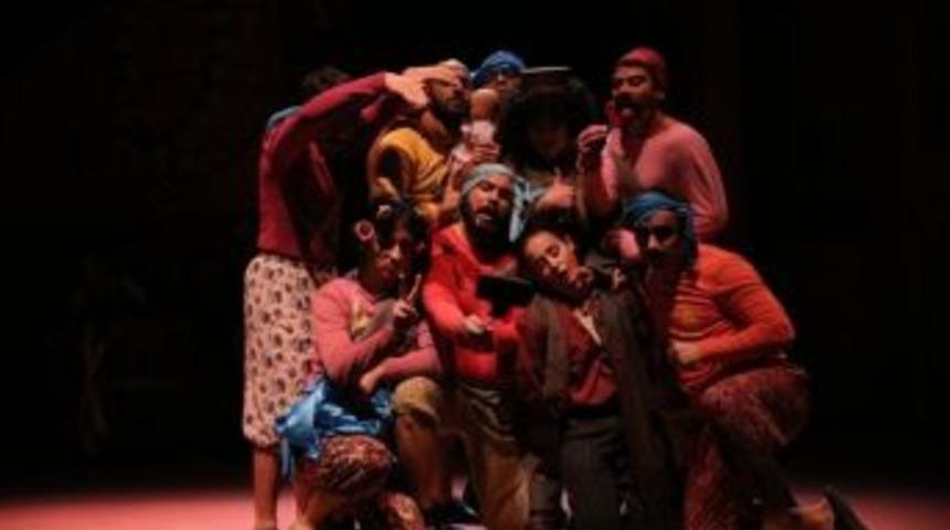 &lsquo;tersine D&uuml;nya&rsquo; İstanbul İzleyicisi İle Buluşuyor