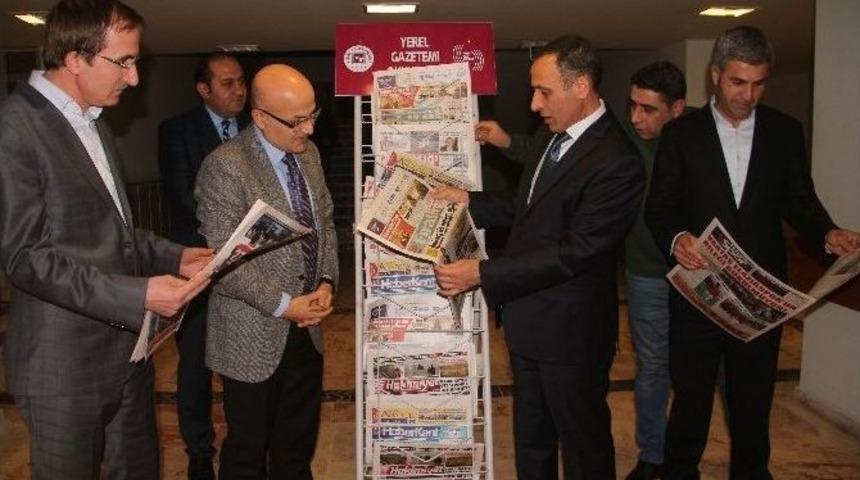 Yerel Gazetimi Okuyorum Projesine Fırat &Uuml;niversitesinden Destek