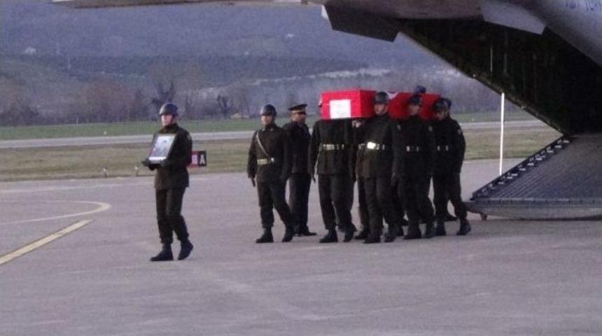 Şehit Uzman &Ccedil;avuş Cin&rsquo;in Cenazesi Zonguldak&rsquo;a Getirildi