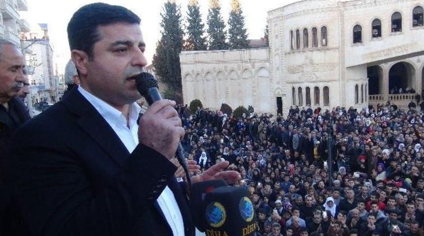 Selahattin Demirtaş Ve Kamuran Y&uuml;ksek Nusaybin&rsquo;de