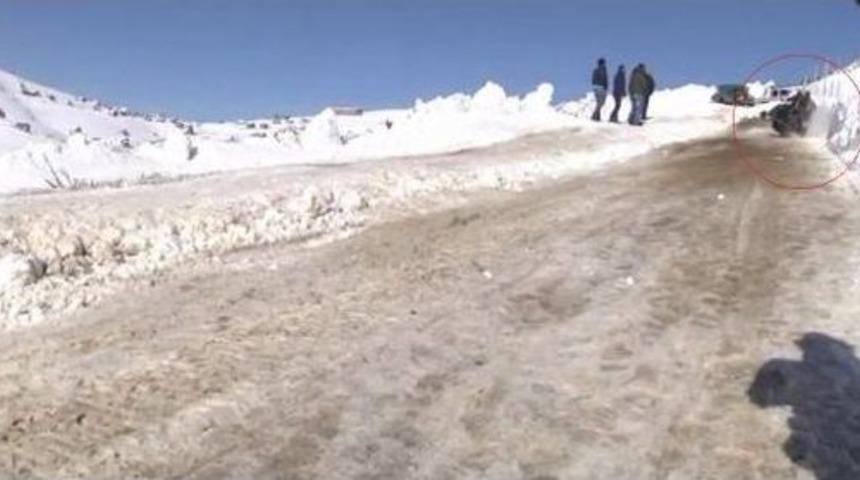 Kar Motoru Devrildi, Ak Partili Vekiller Kazayı Ucuz Atlattı