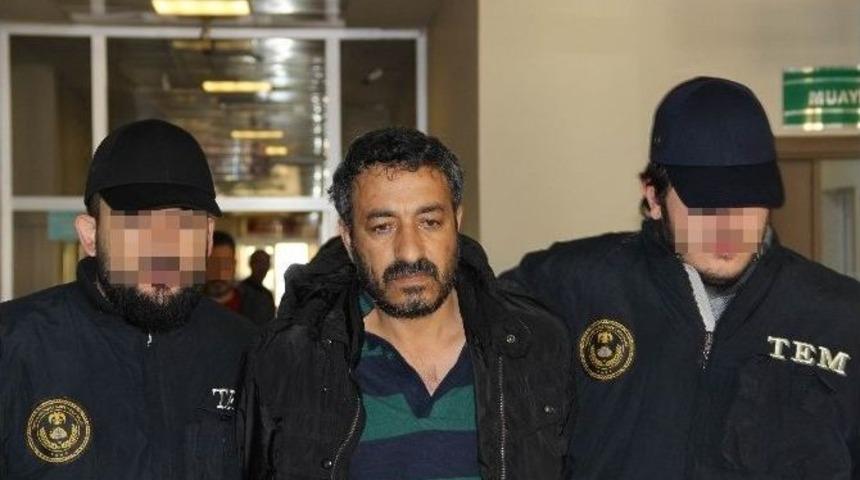 Ter&ouml;r &Ouml;rg&uuml;t&uuml; Y&ouml;neticisi Ve Kuryesi Sağlık Kontrol&uuml;nden Ge&ccedil;irilip Adliyeye Sevk Edildi