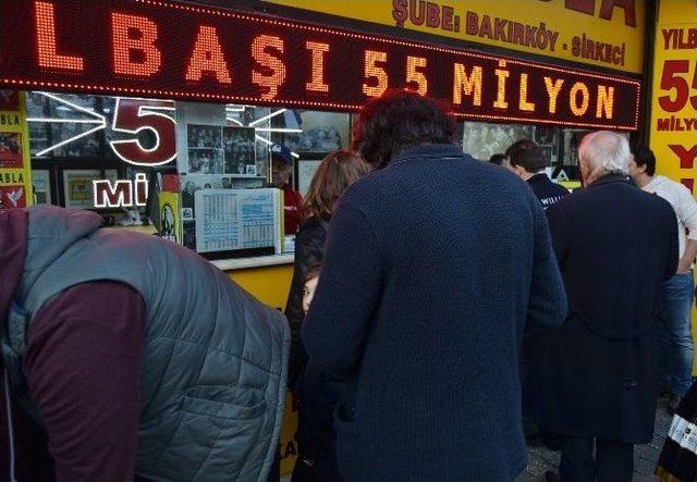 8 Haftadır Devreden Süper Loto Rekora Koşuyor