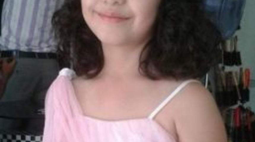 D&uuml;nya Kanser G&uuml;n&uuml;nde Kırşehirliler Eda İ&ccedil;in Kan Merkezine Akın Etti