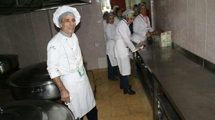 Aş&ccedil;ı Yardımcılığı Kursu B&uuml;y&uuml;k İlgi G&ouml;r&uuml;yor