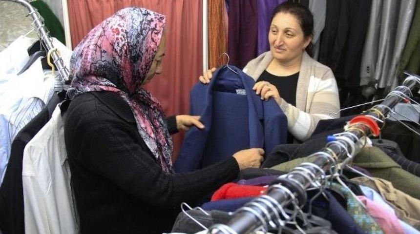 Hayırseverler Ve İhtiya&ccedil; Sahipleri Bu Bankada Buluşuyor