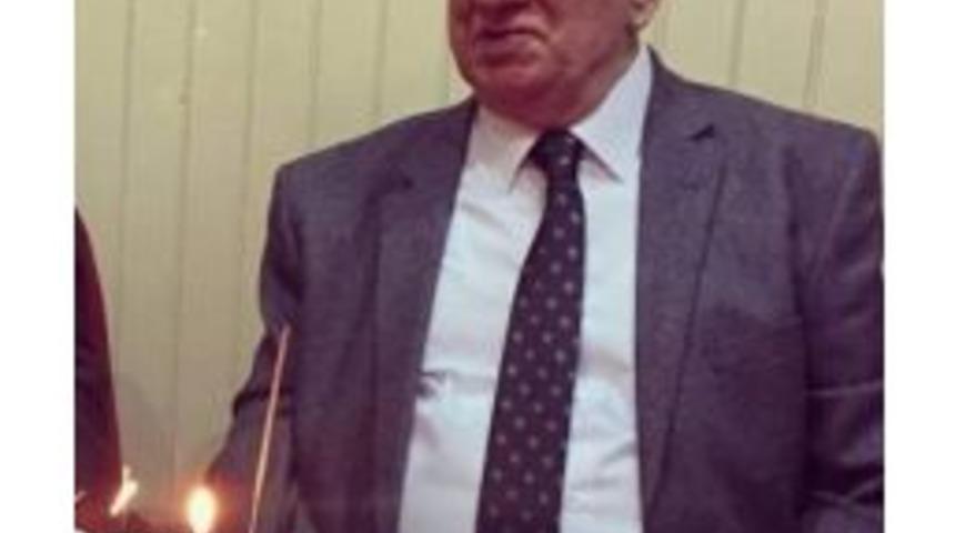 Karab&uuml;k Duayen Gazetecisini Kaybetti