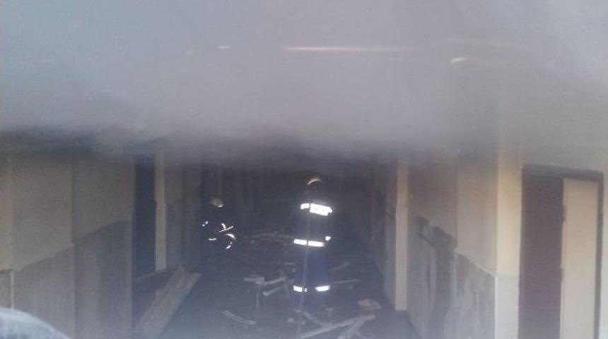 Siirt&rsquo;te Eski Doğum Hastanesinde &Uuml;&ccedil;&uuml;nc&uuml; Yangın