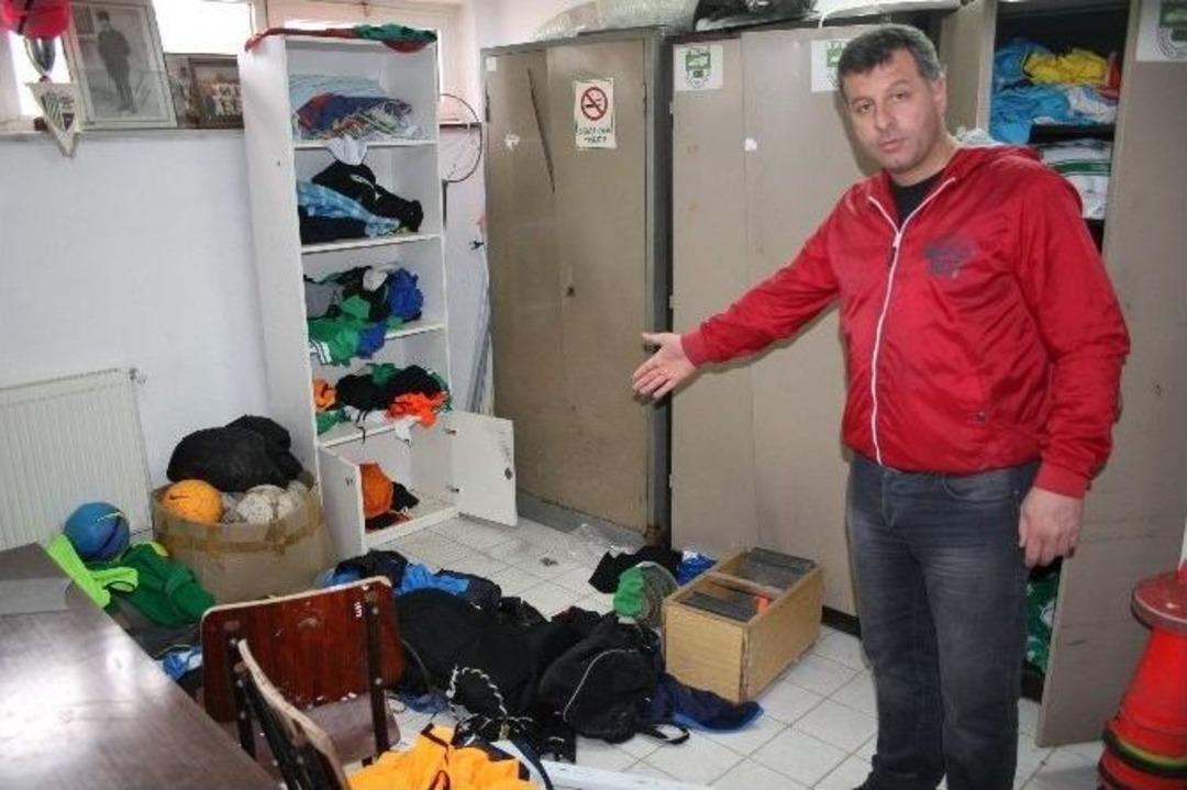 Stadyuma &Ccedil;irkin Saldırı