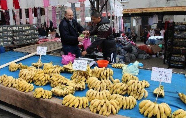 Tekirdağlılar Semt Pazarlarını Tercih Ediyor