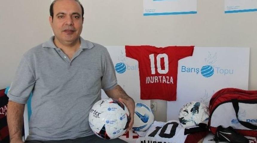 Poşetten Messi Forması Giyen Afgan &Ccedil;ocuğa Elazığ&rsquo;dan Hediye