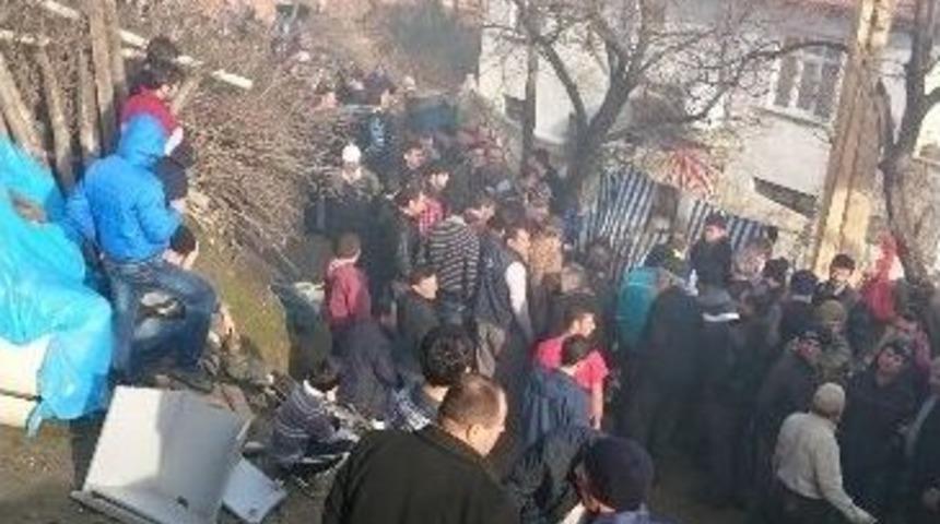 Yaşlı Kadın Yangında Hayatını Kaybetti