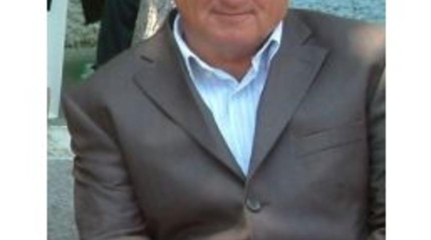 Burhaniye&rsquo;de Eski Muhtar Kalbine Yenildi