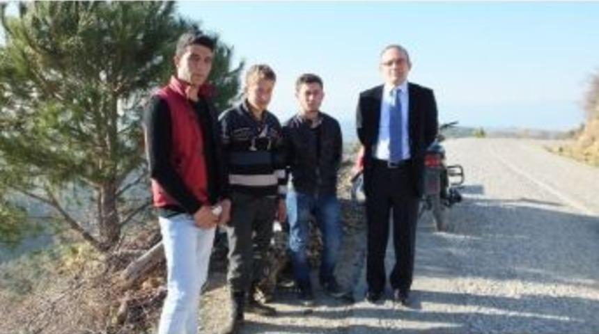 K&ouml;yl&uuml; Gen&ccedil;ler, Kaymakamdan İnternet İstedi