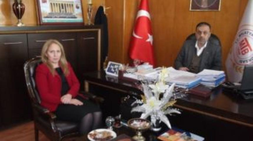 G&uuml;mr&uuml;k M&uuml;diresi Havva Eksilmez&rsquo;den Malatya Ticaret Borsasına Ziyaret