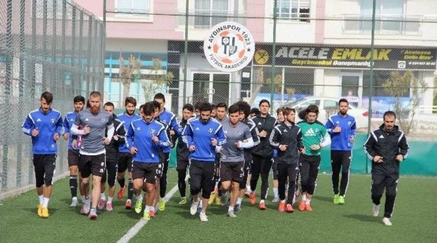Aydınspor 1923 Zemine G&ouml;re &Ccedil;alışıyor