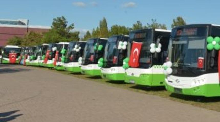 Eski Otob&uuml;sler Hattan &Ccedil;ekiliyor