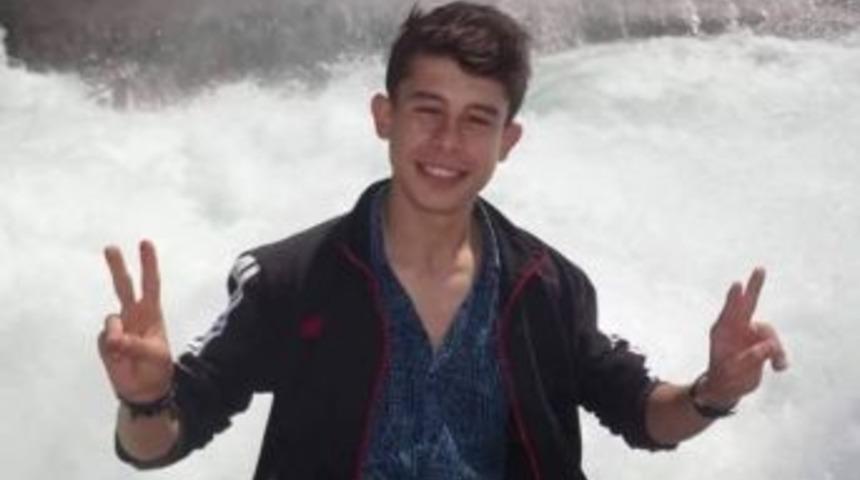 Korsan G&ouml;steride Vurulan &Ccedil;ocuk 5 G&uuml;n Sonra &Ouml;ld&uuml;