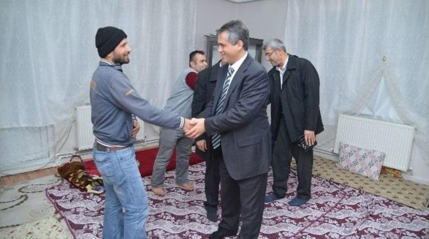 Eş Başkanlar Sur&rsquo;dan G&ouml;&ccedil;en Aileleri Ziyaret Etti