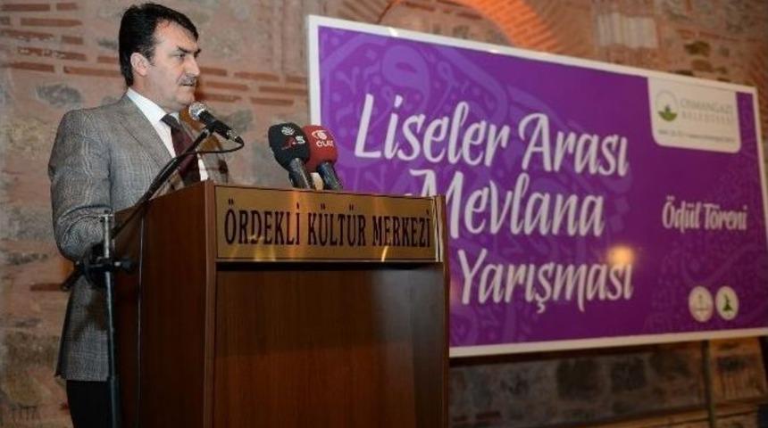 Gen&ccedil; Şairler H&uuml;nerlerini Mısralara D&ouml;kt&uuml;