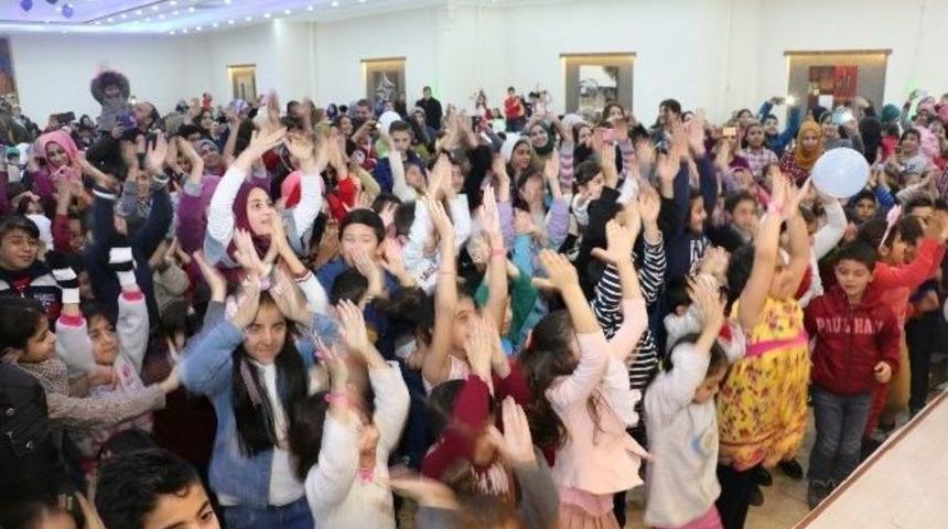 M&uuml;lteci &Ccedil;ocuklara Eğlence Programı