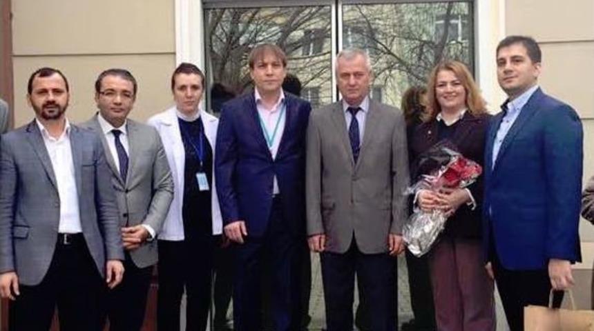 D&uuml;nya Kanser G&uuml;n&uuml;