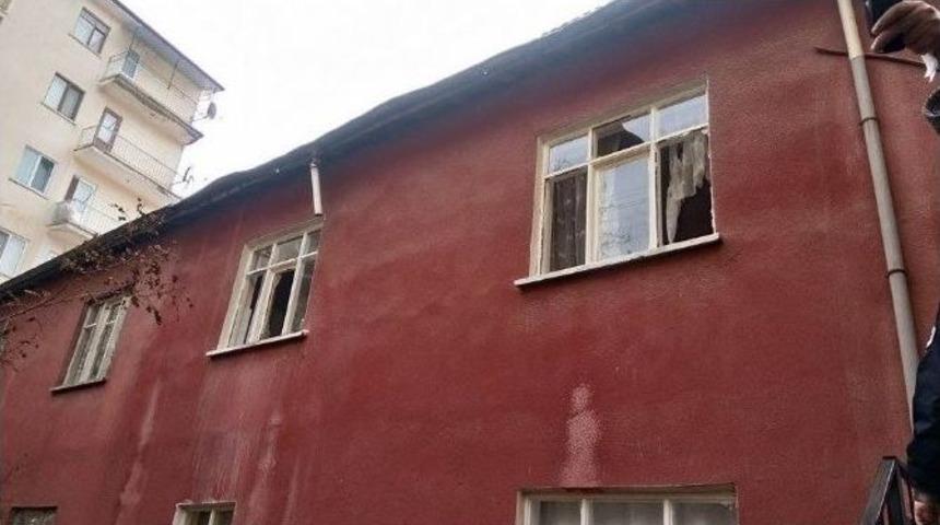 Kızılcahamam&rsquo;da T&uuml;p Patlaması 2 Yaralı