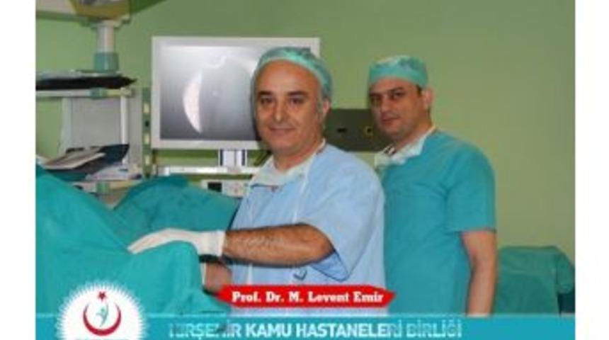 Kırşehir&rsquo;de Laparoskopik Y&ouml;ntemle B&ouml;brek Ameliyatı Yapılmaya Başlanıldı