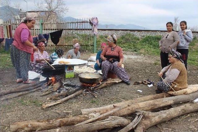 Çin Mallarına Yenik Düşen Roman Kadınlar Yeni Meslek Arayışına Girdi