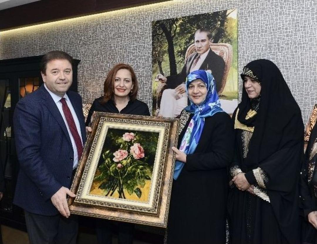 Maltepeli Ve İranlı Kadınlar El Ele Verecek