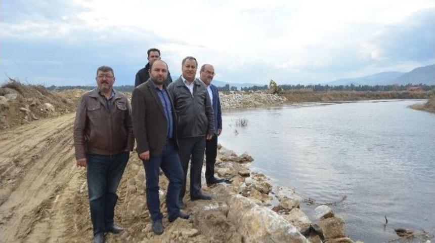 Büyük Menderes Nehri’nde Islah Çalışmaları Söke Ovası’nda Devam Ediyor