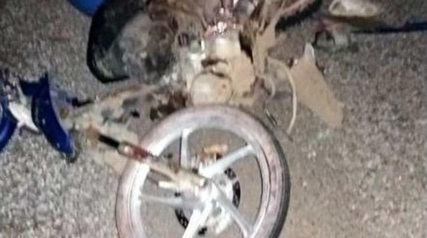 Otomobil Motosiklete &Ccedil;arptı