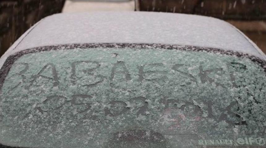 Babaeski&rsquo;de Kar Yağışı Etkili Olmaya Başladı