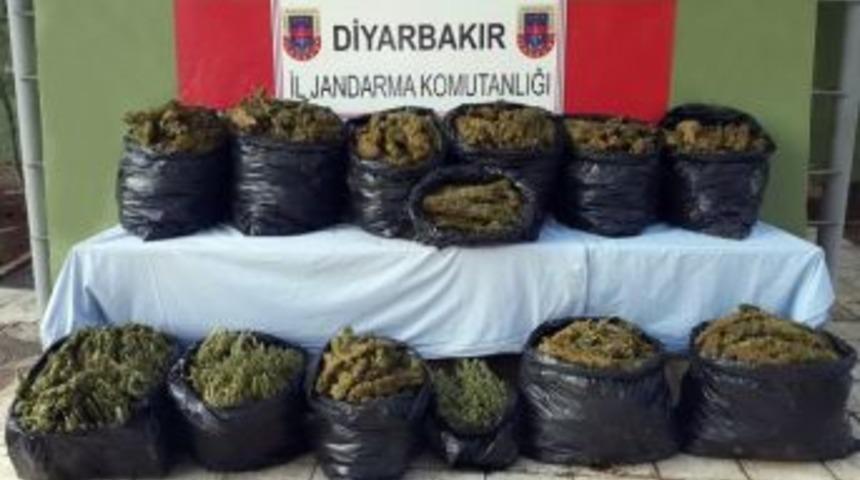 Diyarbakır&rsquo;da 134 Kilo Kubar Esrar Ele Ge&ccedil;irildi