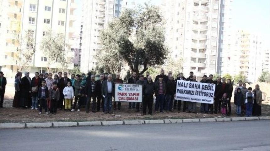 &Ccedil;ukurova&rsquo;da Yeşil Alana Halı Saha Tartışması