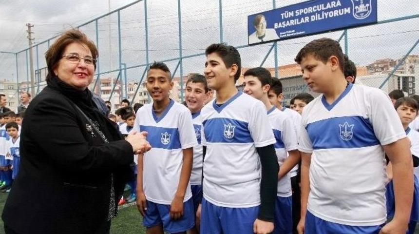 Konak&rsquo;ta Minikler Yarıyıl Tatilini Madalyayla Kapattı