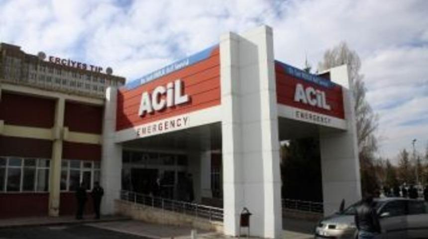 Karbonmonoksit Gazından Zehirlenen 2 Kişi Hastaneye Kaldırıldı