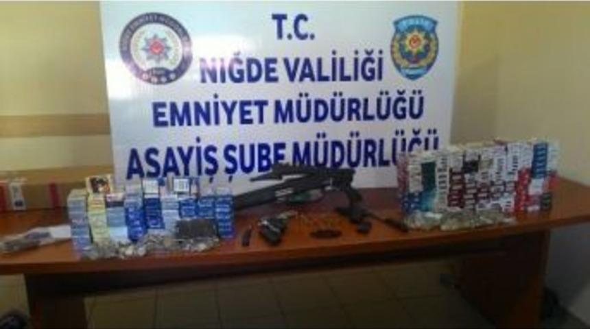Marketten Sigara Ve Para &Ccedil;alan Hırsızlar Yakalandı