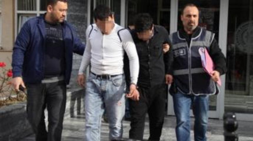 Kablo Hırsızları Yakalandı