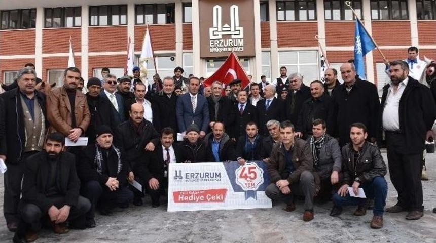 Büyükşehir, Cirit Kulüplerine De Sahip Çıktı