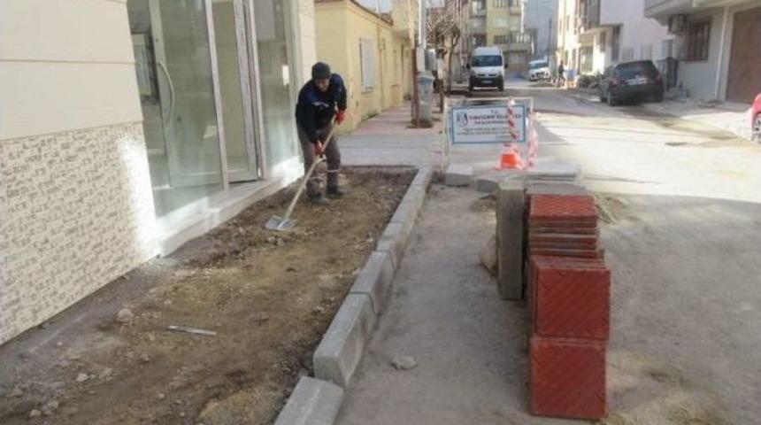 Ayn-ı Ali Mahallesi&rsquo;nin Yolları D&uuml;zeliyor