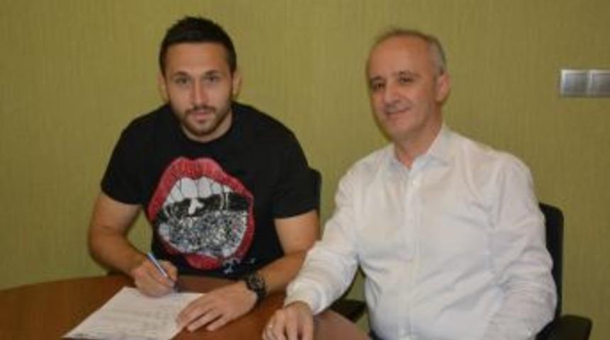 Torku Konyaspor, Vukovic&rsquo;in S&ouml;zleşmesini 3,5 Yıl Daha Uzattı