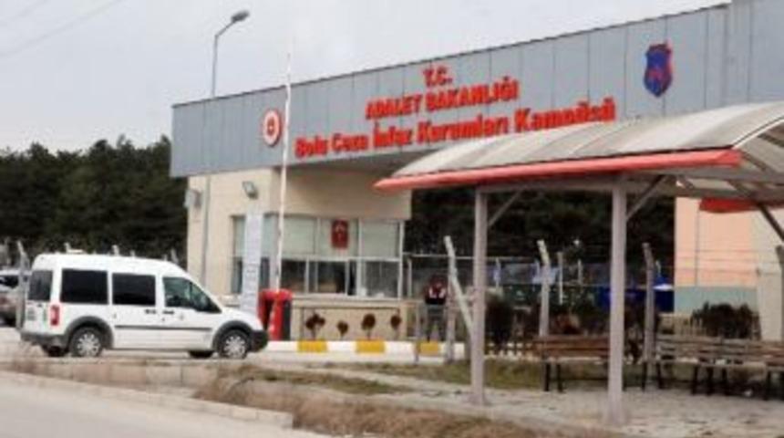 Cezaevinden Ka&ccedil;an Firari Patates Tarlasında Yakalandı