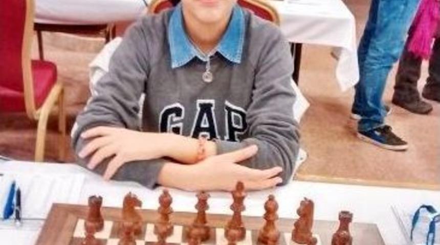 Altın Kız Hayrun Nisa T&uuml;rkiye Şampiyonu