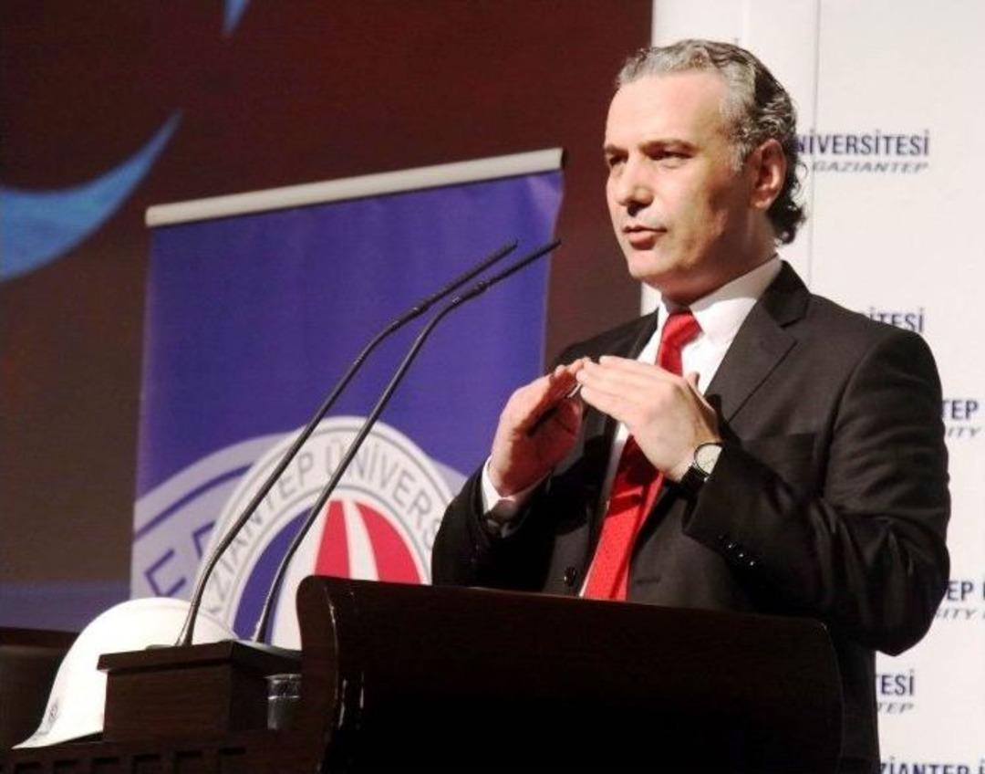 Ga&uuml;n&rsquo;de İnt&ouml;rn M&uuml;hendislik Zirvesi Ve Eğitim Programı Paneli D&uuml;zenlendi