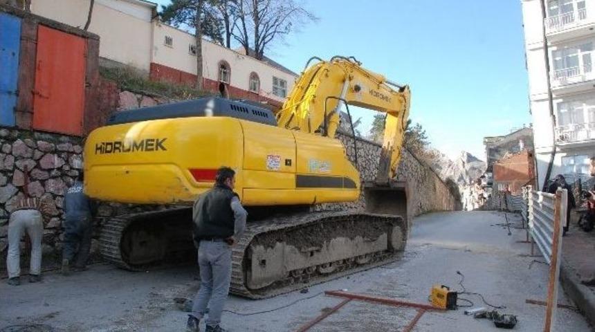 Tokat&rsquo;ta Yol Genişletme &Ccedil;alışması