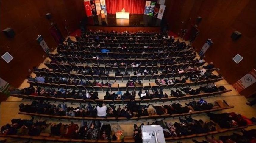 &lsquo;1299 Osmanlı&rsquo;nın Kuruluş Ruhu&rsquo; Konferansı Yoğun İlgi G&ouml;rd&uuml;