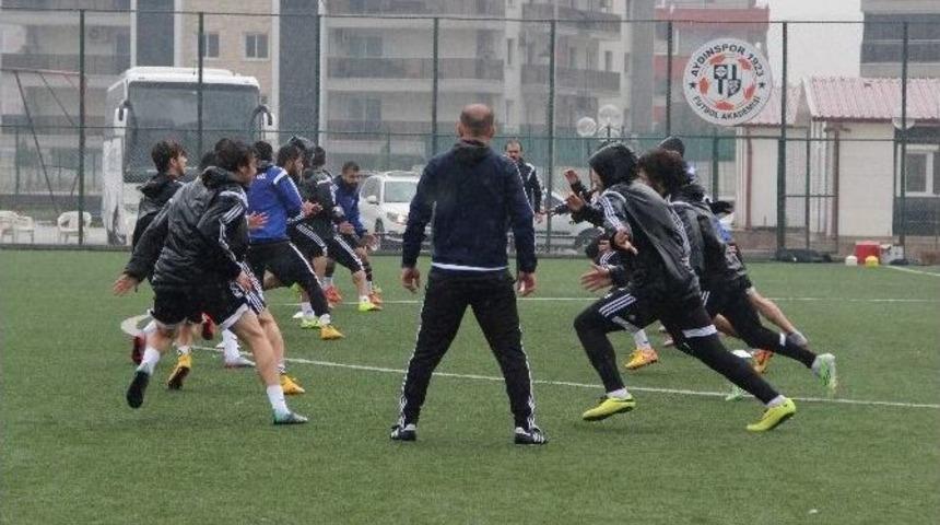 Aydınspor 1923 Yağmur Altında &Ccedil;alıştı