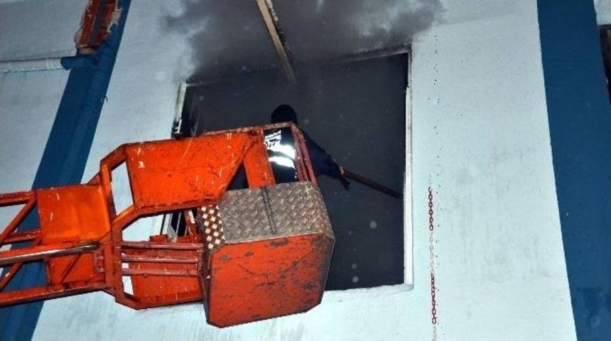 İplik Fabrikasında Korkutan Yangın