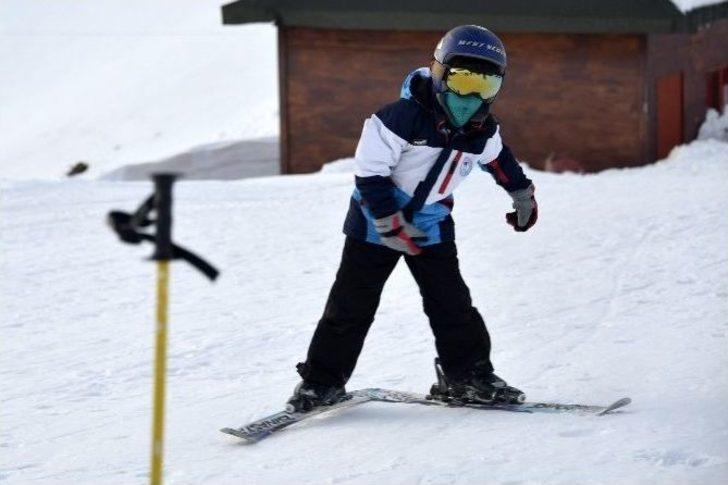 Tatillerini Kayak Yaparak Geçirdiler G5